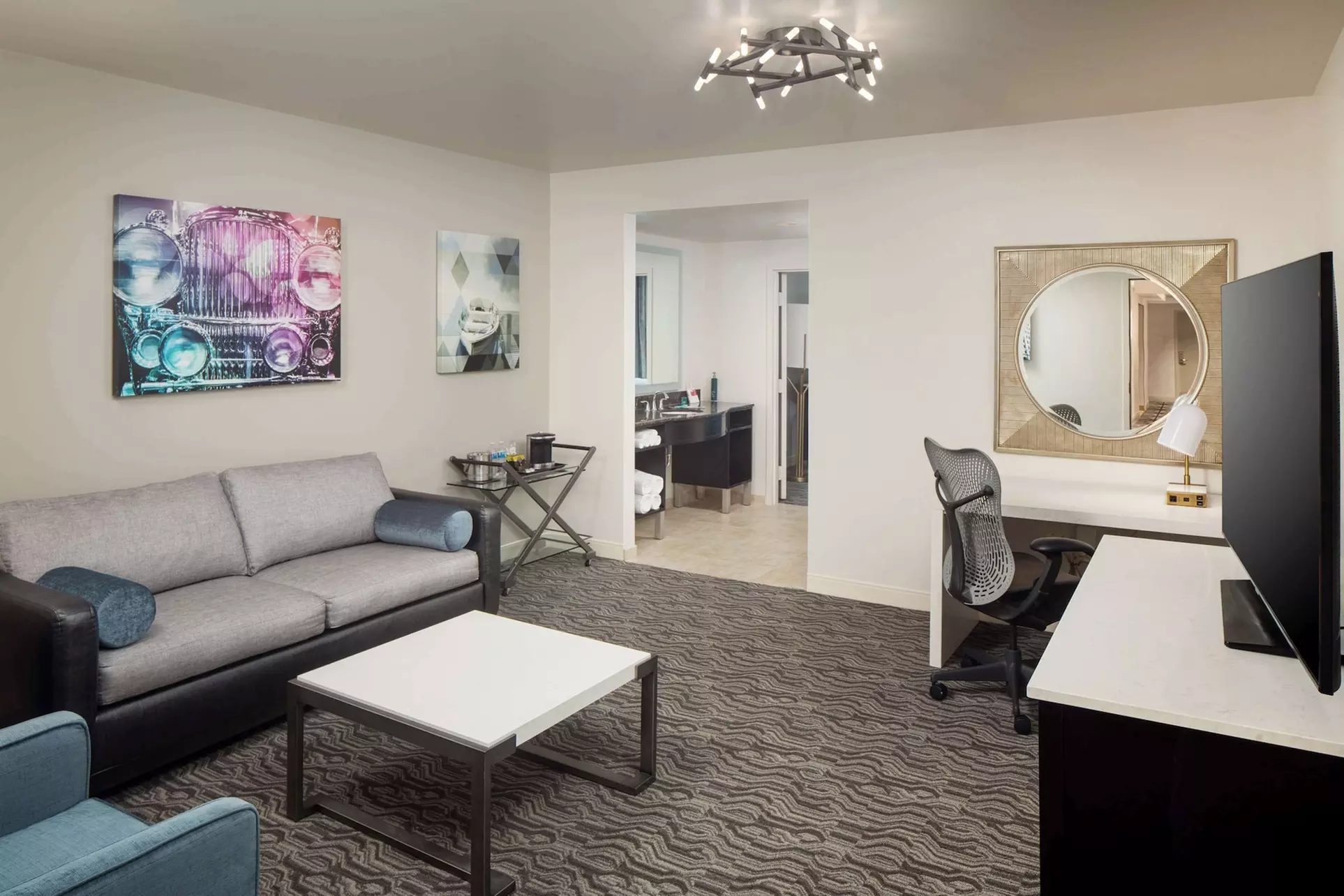 DoubleTree Suites by Hilton Hotel Detroit Downtown - Fort Shelby - Primary Image