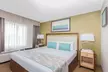 Hawthorn Suites by Wyndham Midwest City Tinker AFB - Second Medium