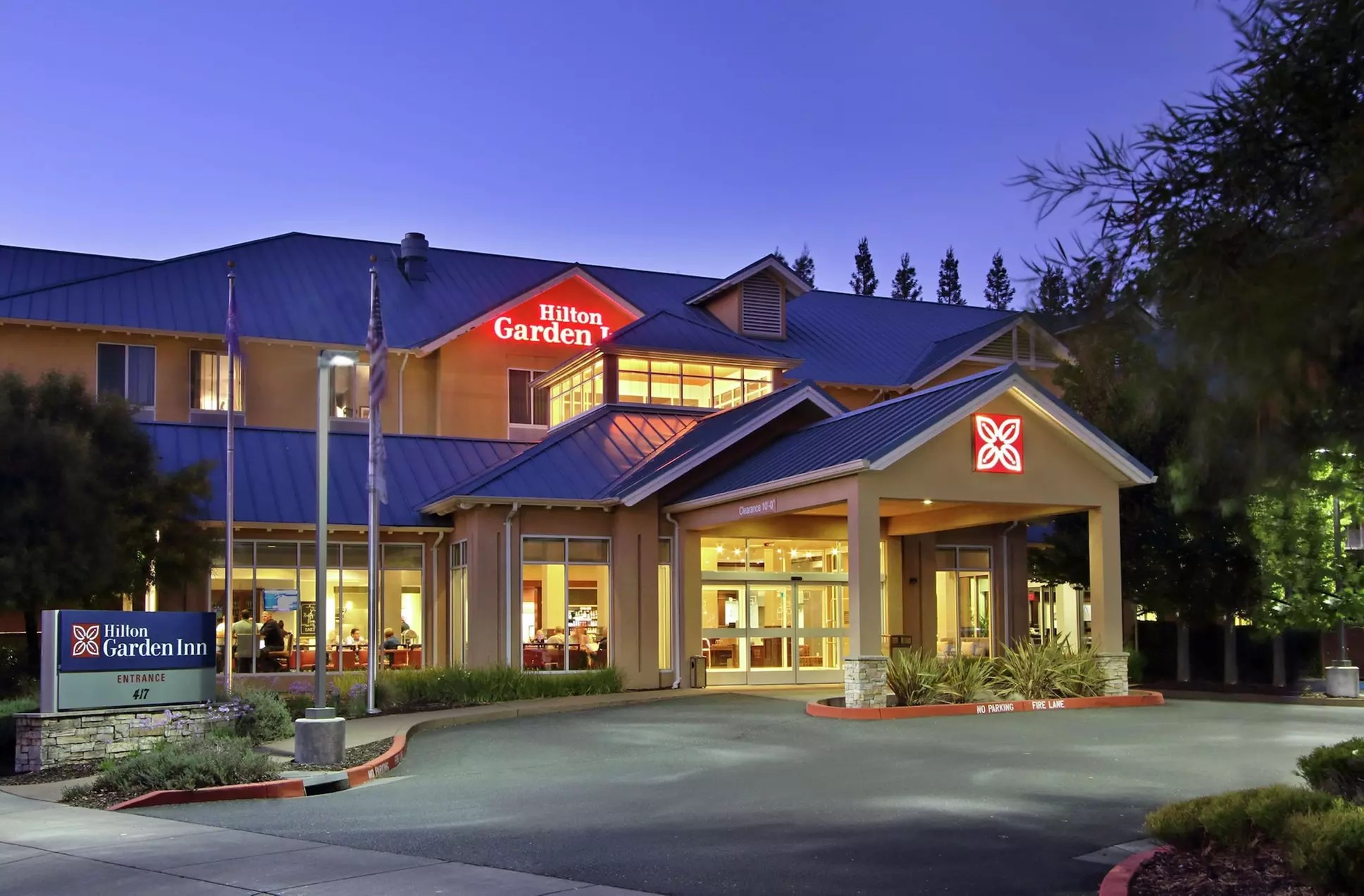 Hilton Garden Inn Sonoma County Airport - Primary Image