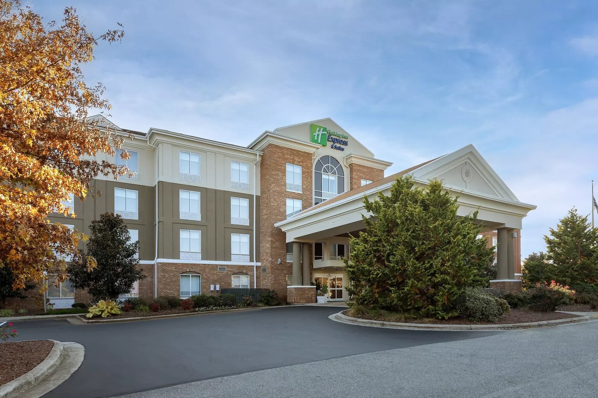 Holiday Inn Express Hotel & Suites Greensboro Airport Area by IHG - Primary Image