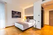 Hotel Como - Second Medium