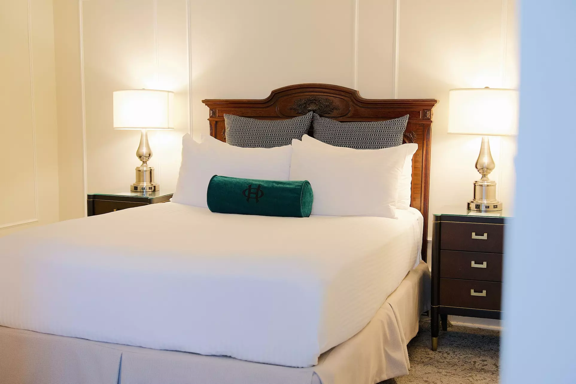 The Oxford Hotel - Primary Image