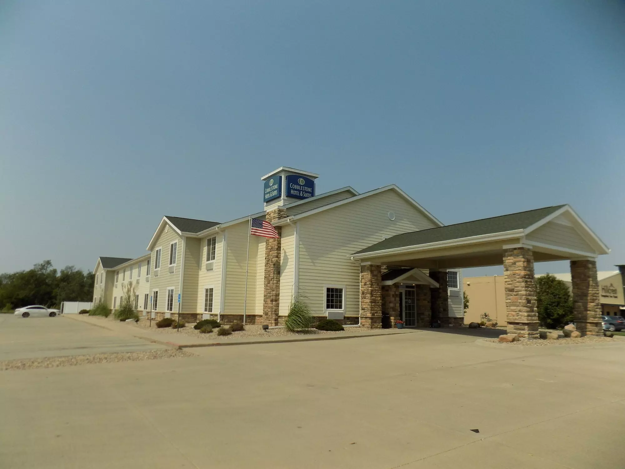 Cobblestone Hotel & Suites - Seward - Primary Image