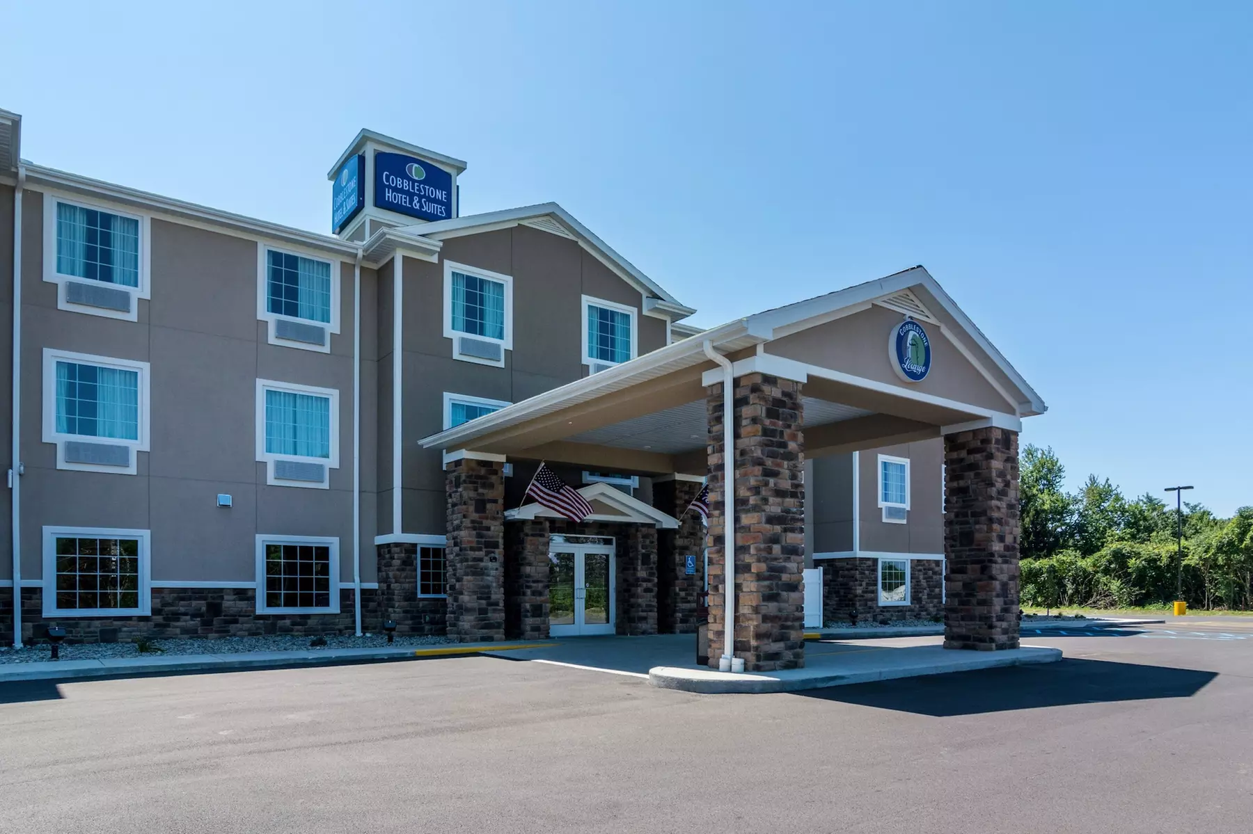 Cobblestone Hotel & Suites - Greenville - Primary Image