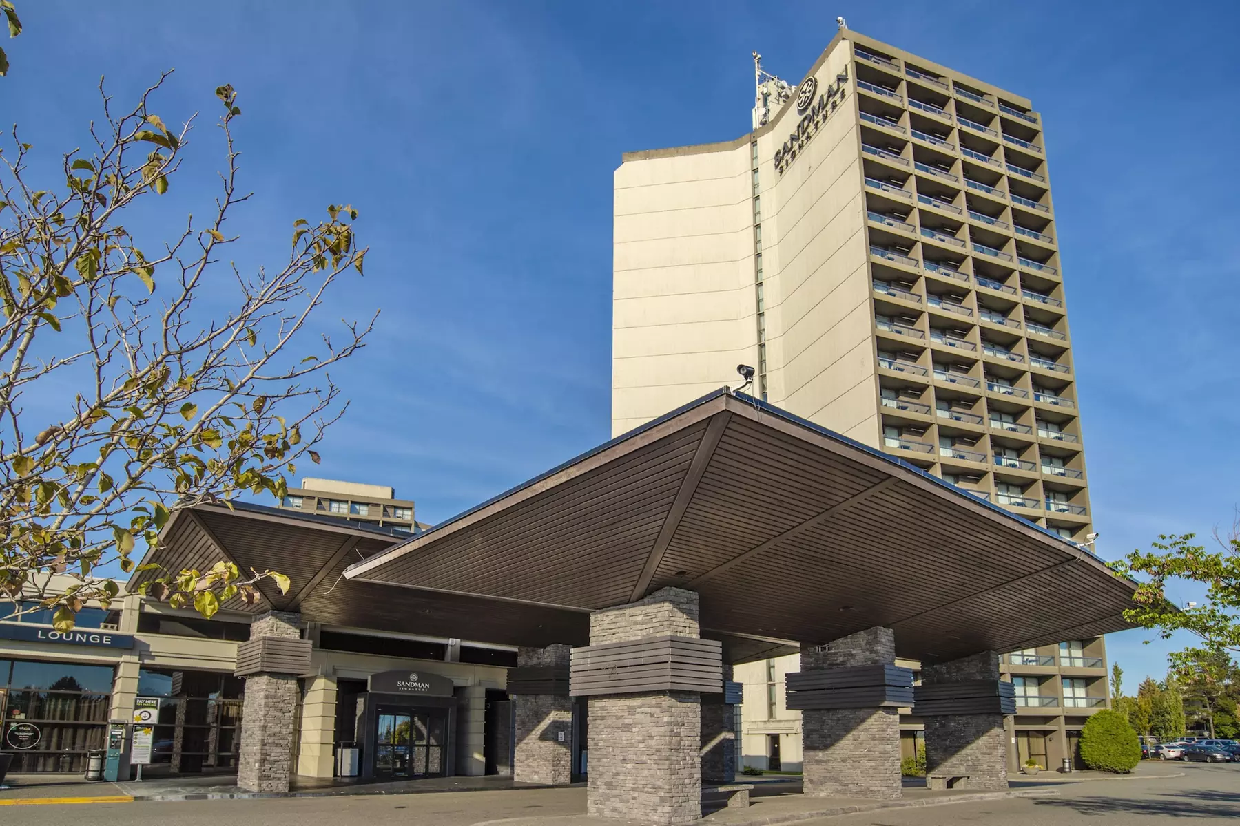 Sandman Signature Vancouver Airport Hotel & Resort - Primary Image