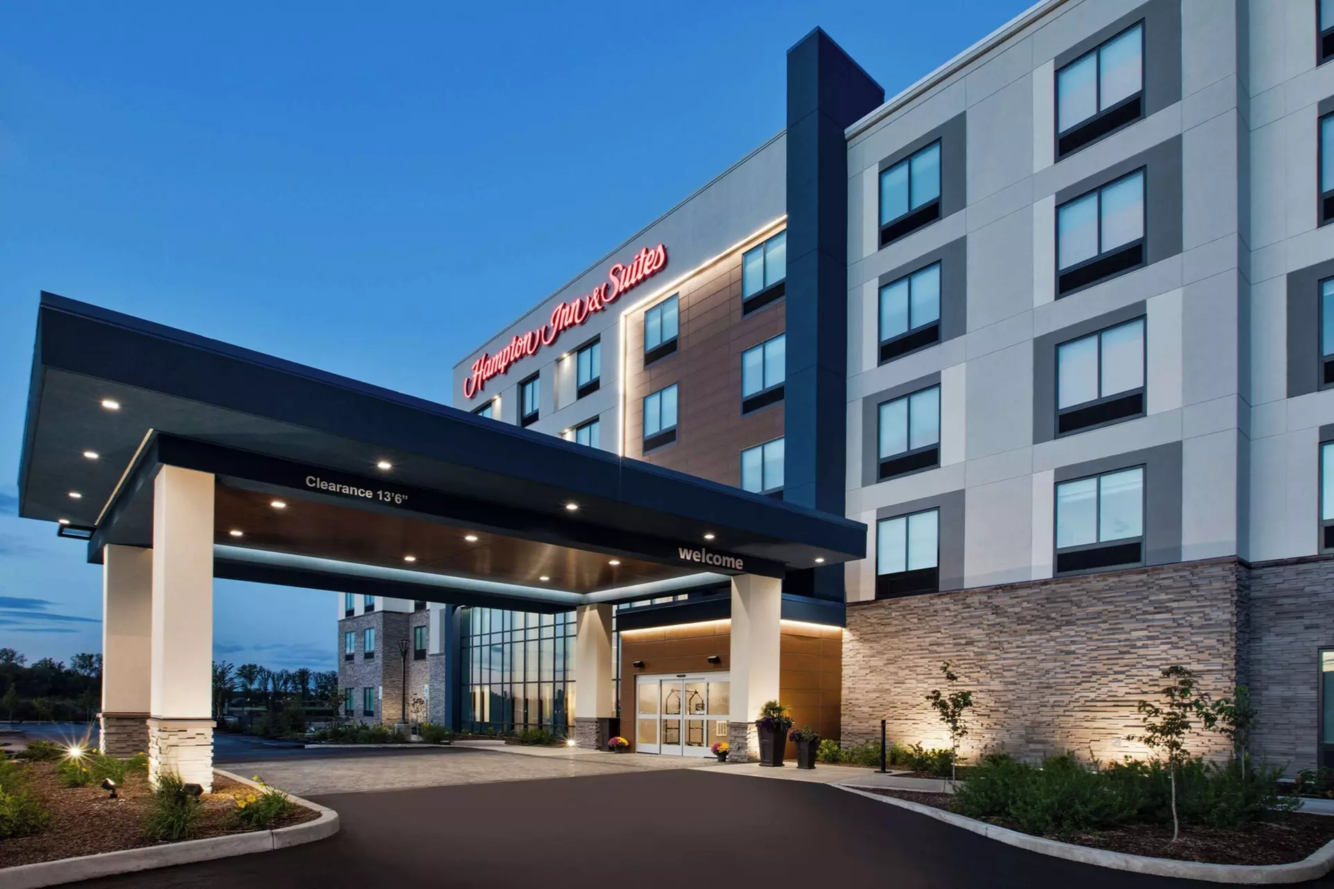 Hampton Inn & Suites By Hilton Indianapolis South Greenwood - Primary Image