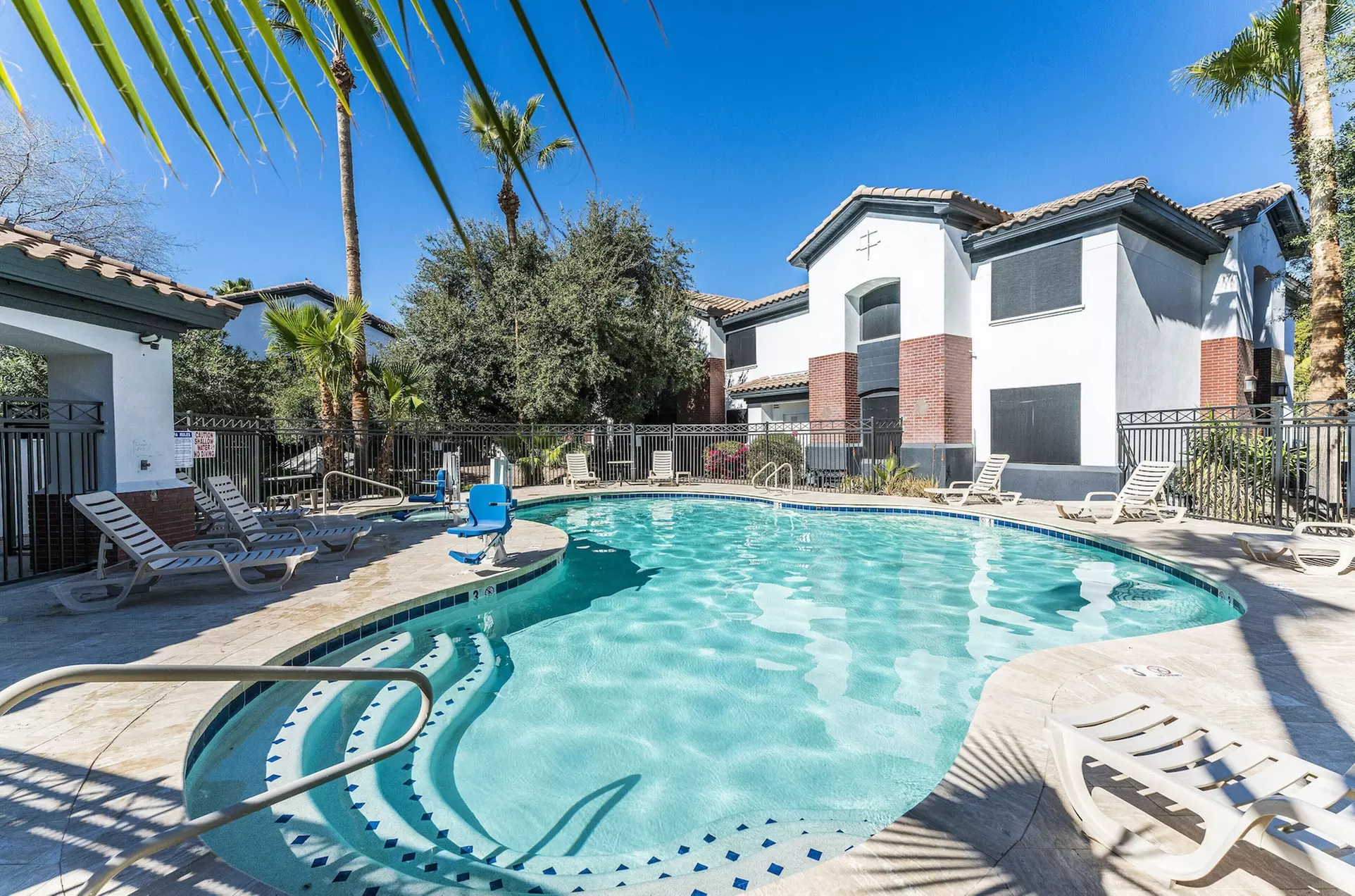 Metro Chandler Apartments - Primary Image