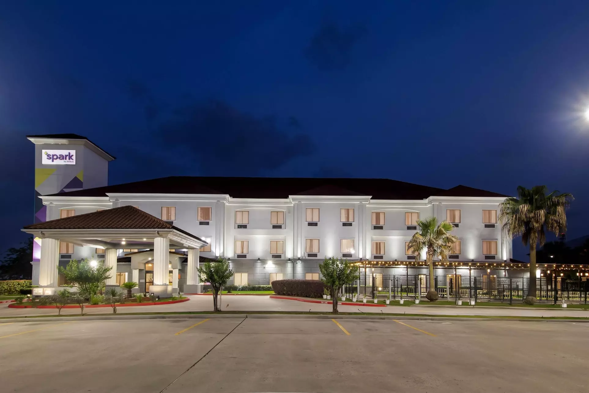 Spark by Hilton Houston Hobby Airport - Primary Image