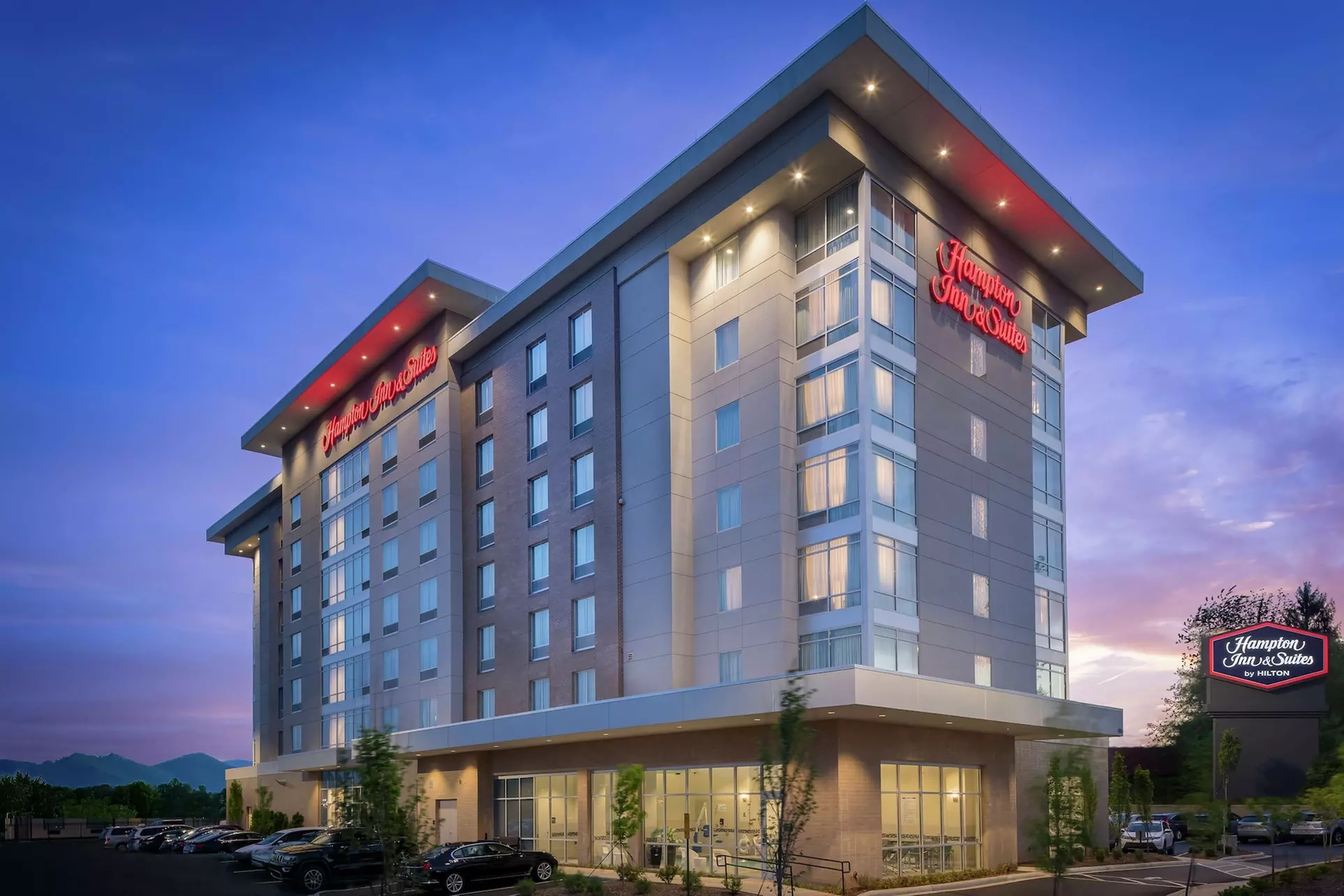 Hampton Inn & Suites Asheville Biltmore Area - Primary Image
