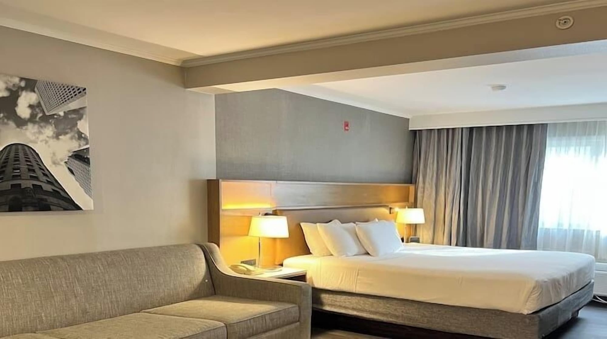 DoubleTree by Hilton Providence Airport Warwick