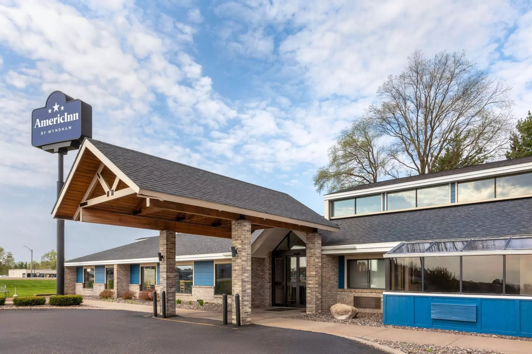 AmericInn by Wyndham Chippewa Falls - Primary Image