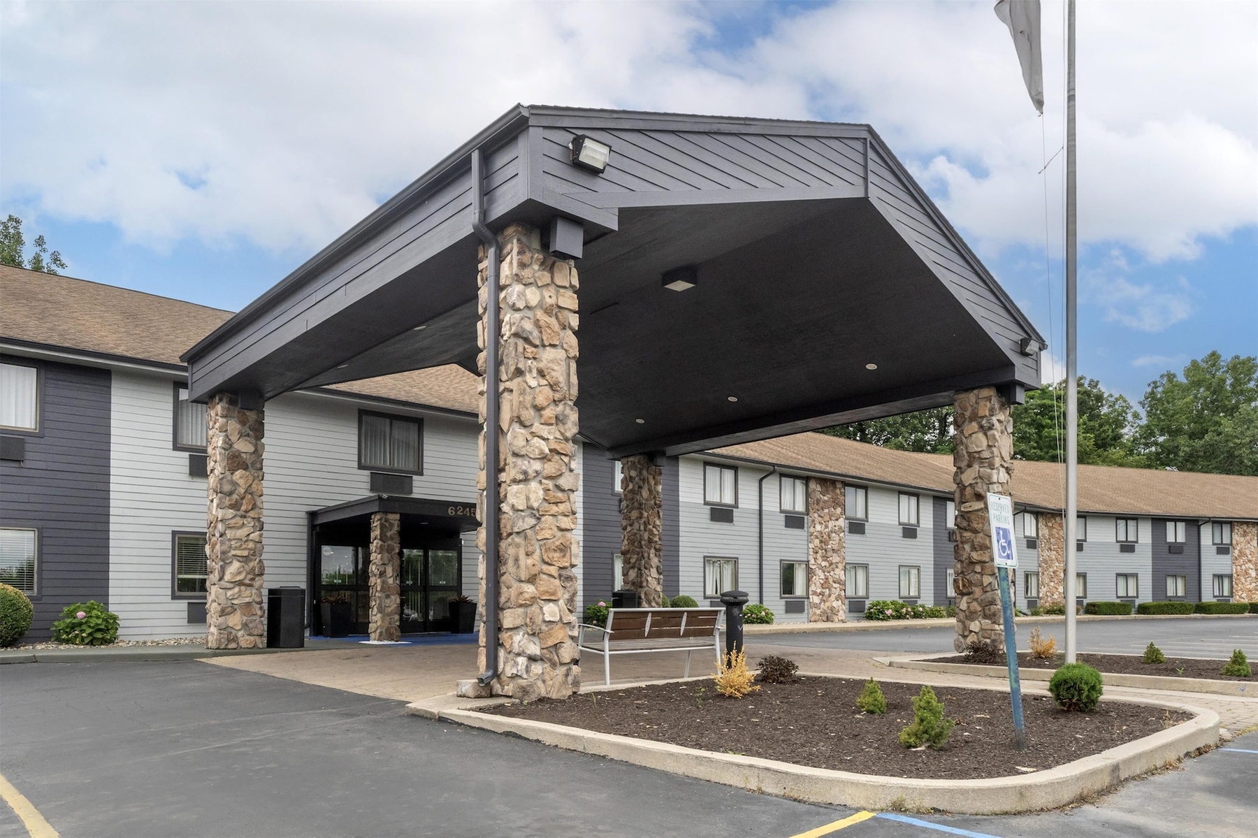 Best Western Fremont/Angola I-80/90 Toll Road