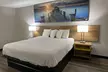 Days Inn by Wyndham Huntington - Second Medium