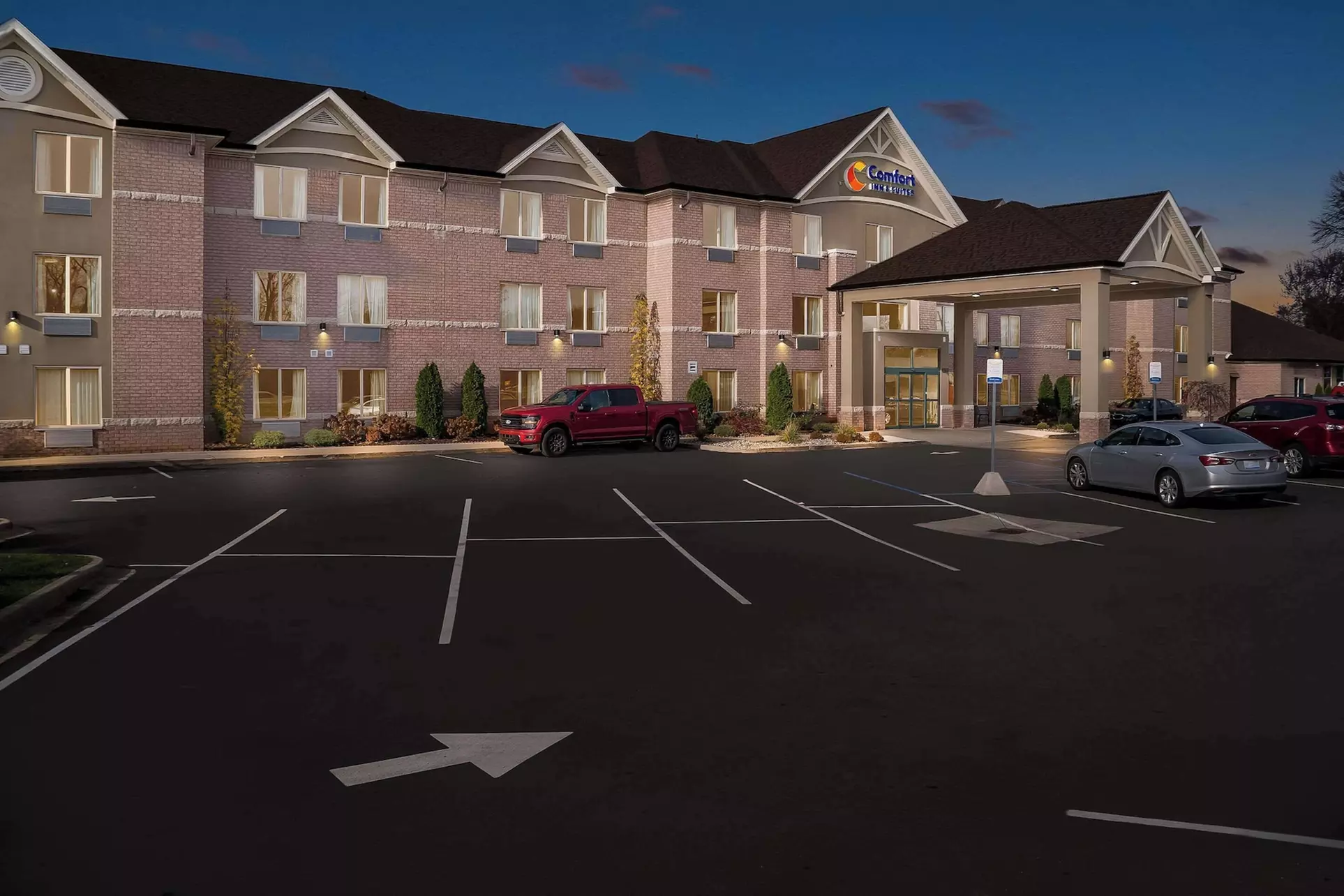 Comfort Inn and Suites Taylor - Primary Image