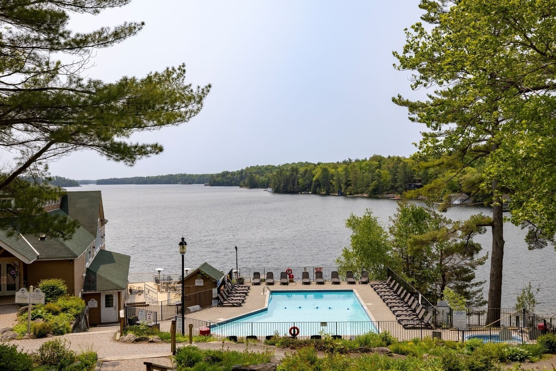 Rocky Crest Golf Resort