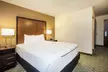 La Quinta Inn & Suites by Wyndham Portland Airport - Second Medium
