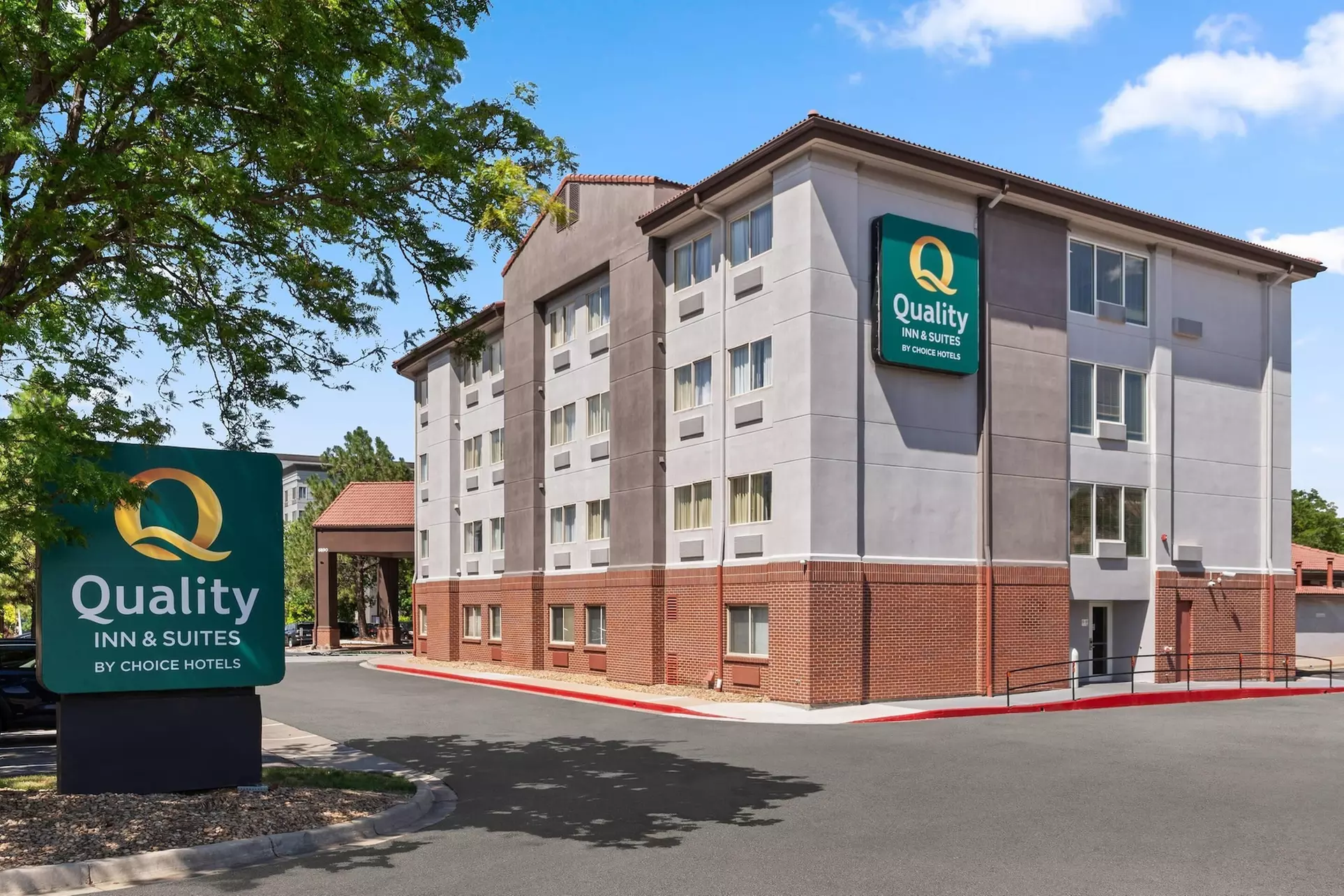 Quality Inn & Suites Denver International Airport - Primary Image
