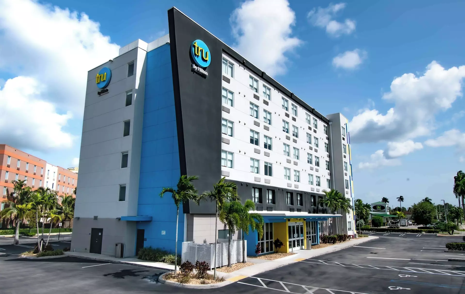 Tru by Hilton Florida City - Primary Image