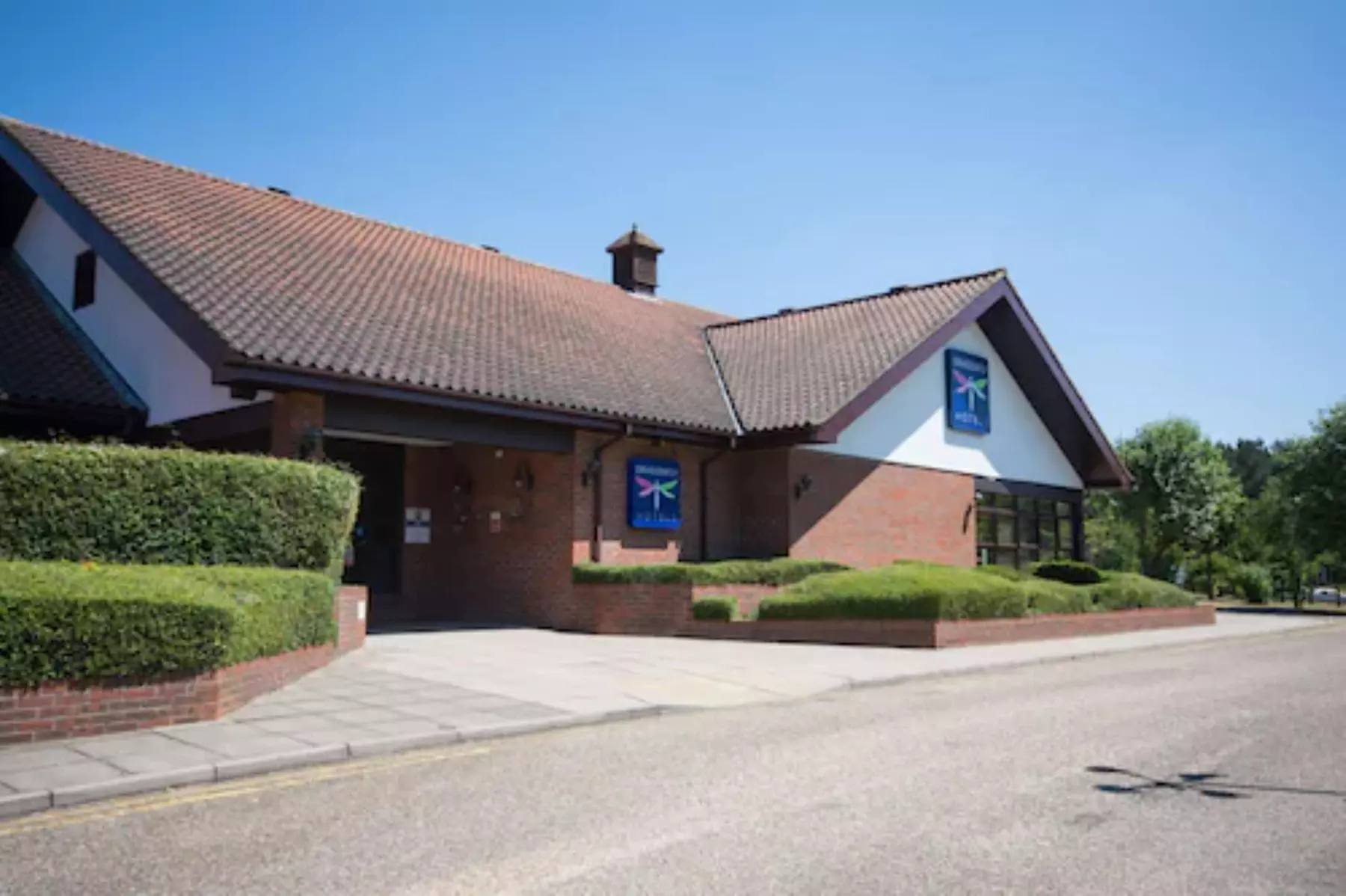 Dragonfly Hotel Bury St Edmunds - Primary Image