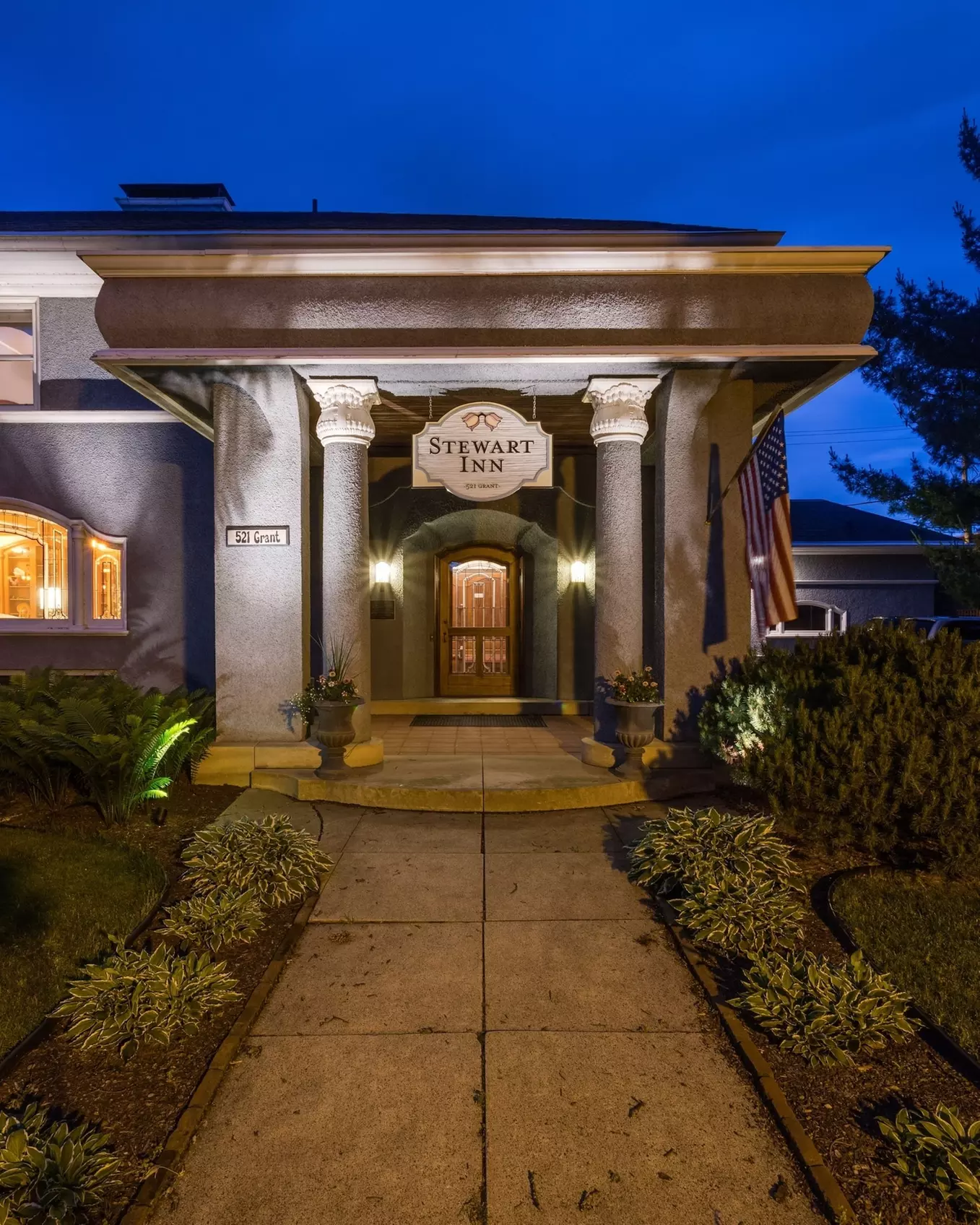Stewart Inn - Primary Image