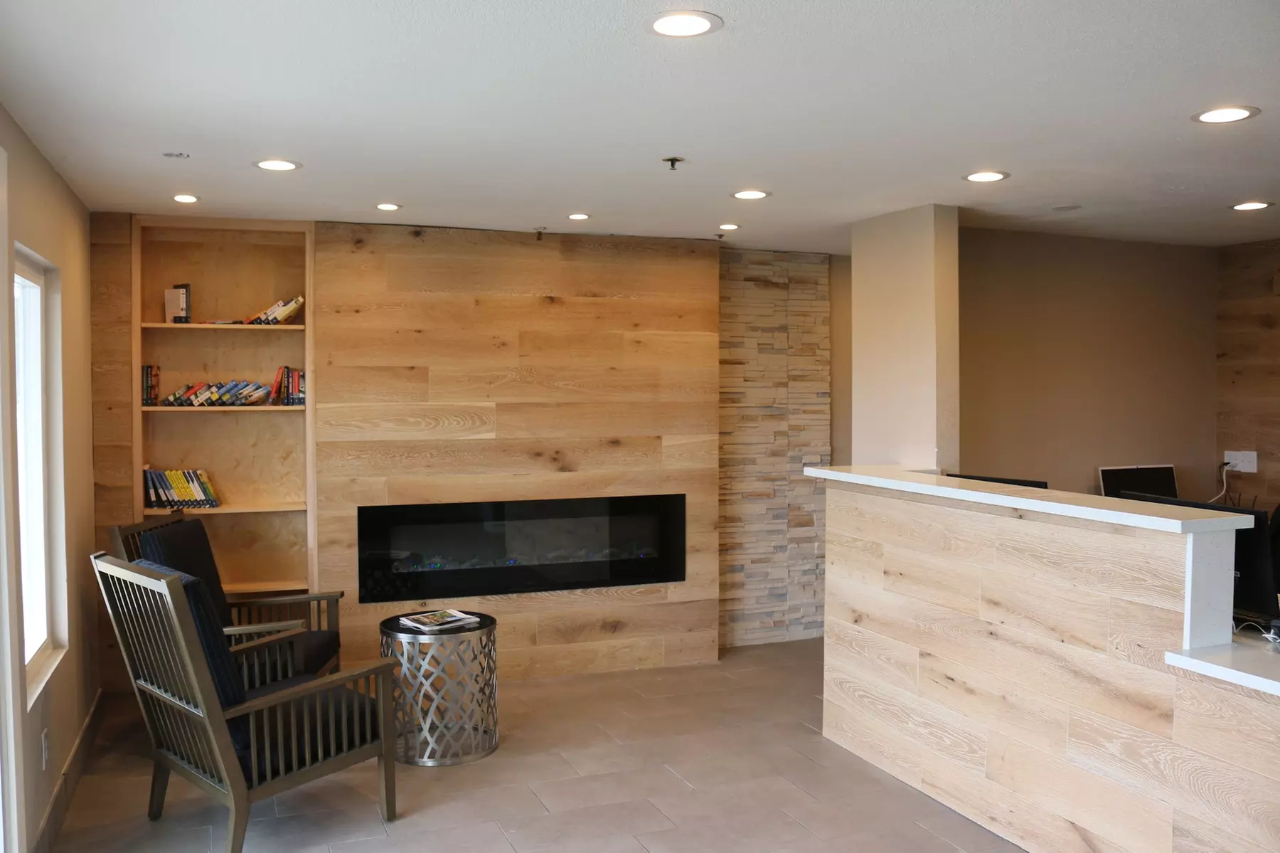 Country Inn & Suites by Radisson, Monterey Beachfront-Marina, CA - Primary Image