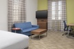 Holiday Inn Express San Antonio N-Riverwalk Area by IHG - Second Medium