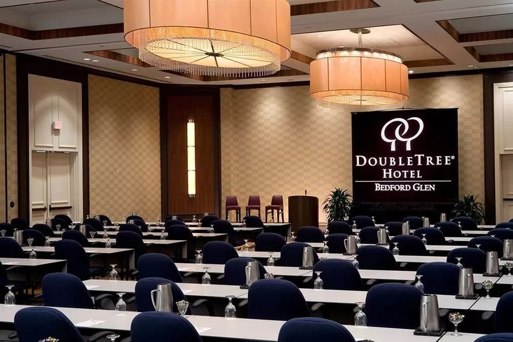 DoubleTree by Hilton Boston - Bedford Glen - Primary Image
