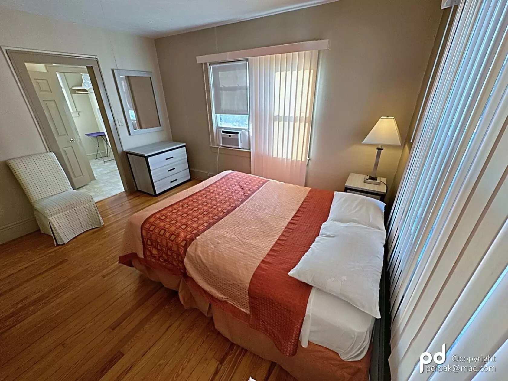 Travel Inn & Suites - Primary Image