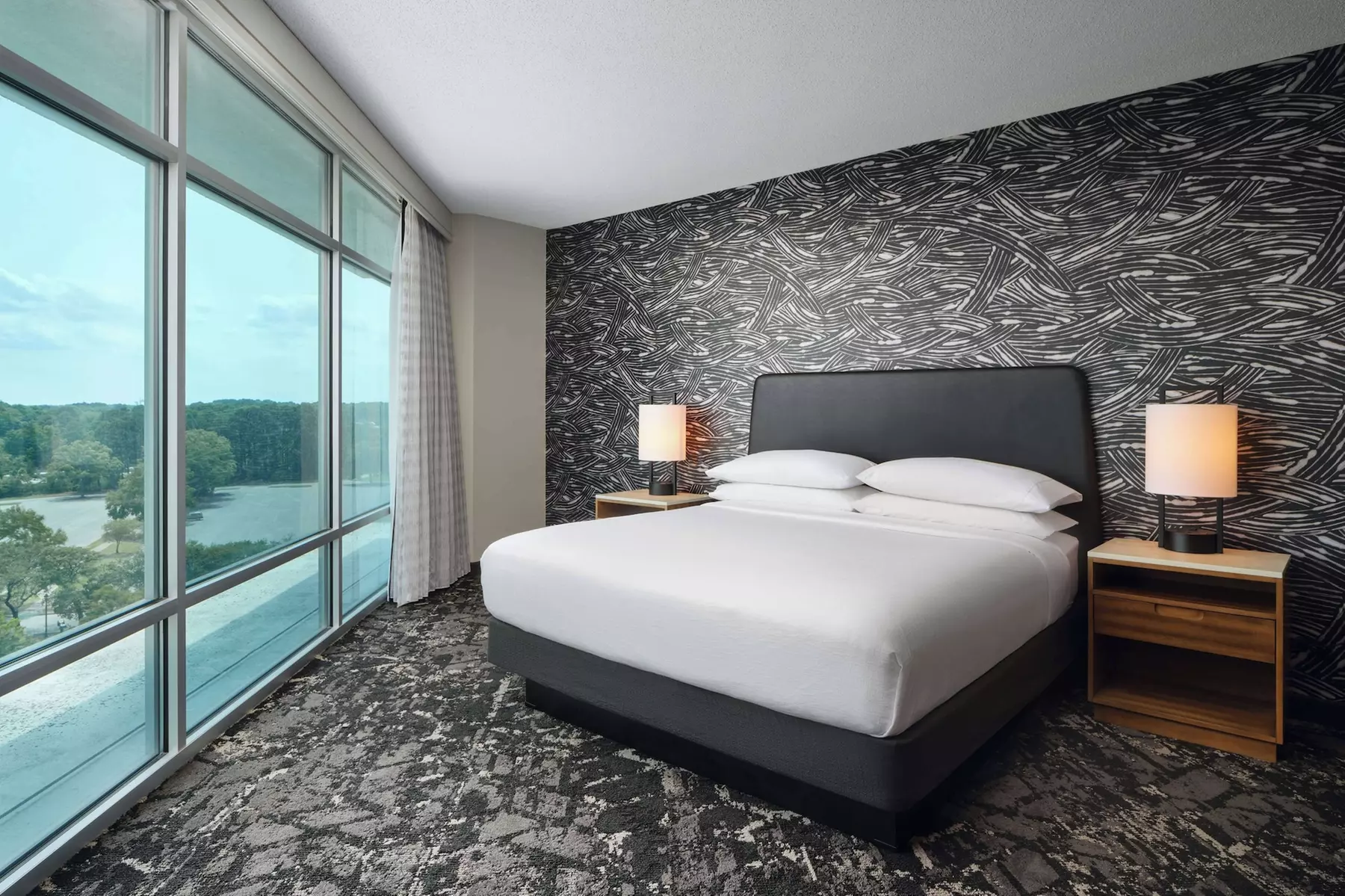 Embassy Suites by Hilton Hampton Convention Center - Primary Image