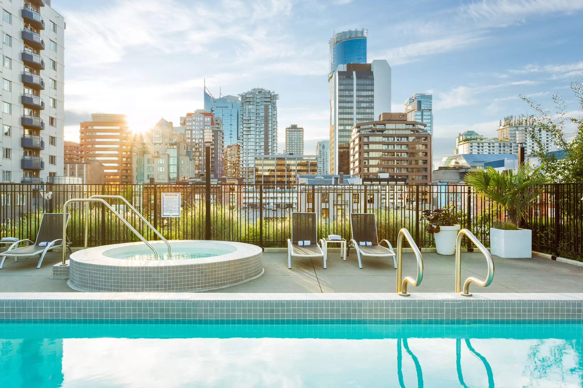 Level Vancouver - Yaletown Seymour - Primary Image