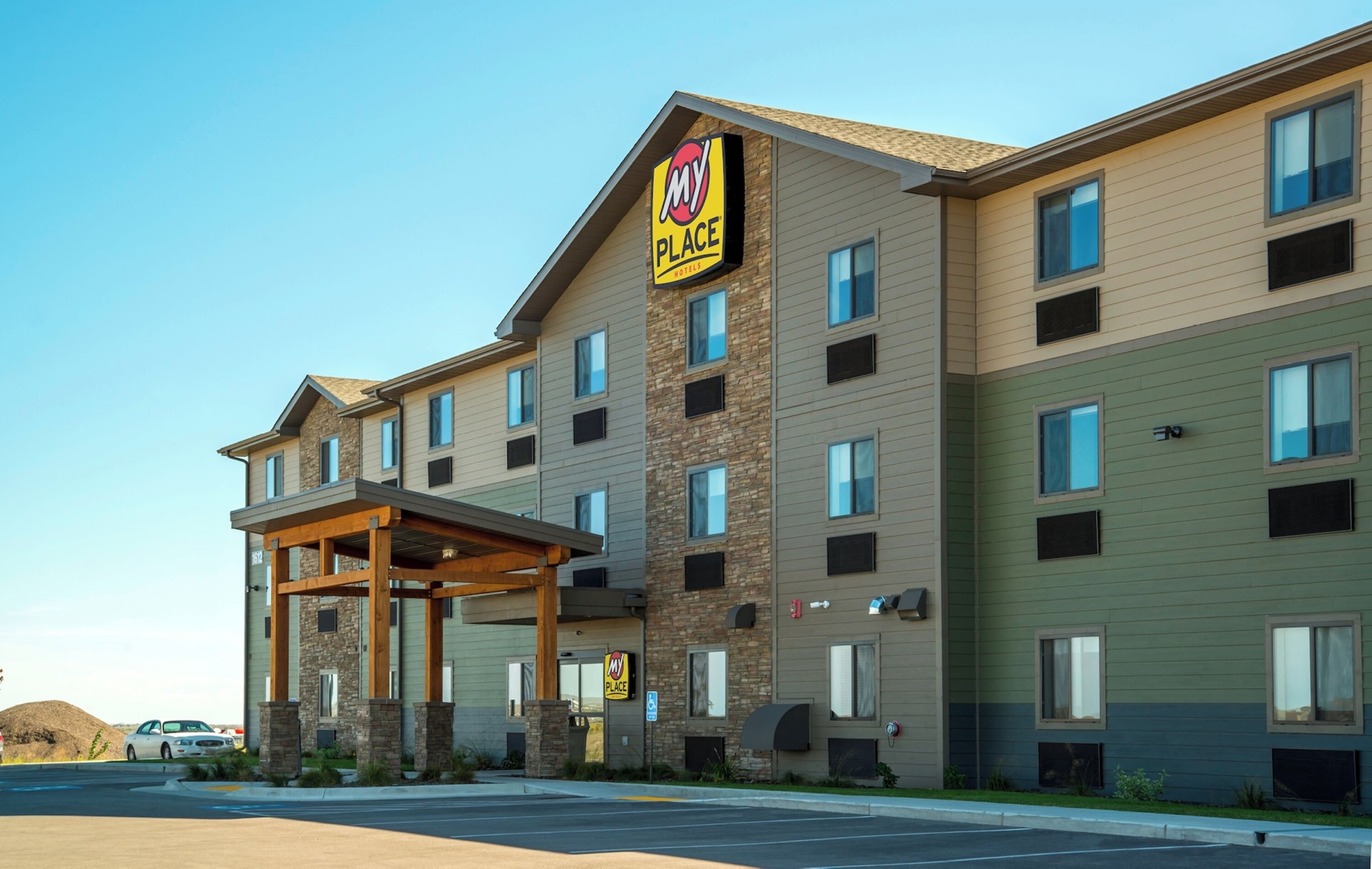 My Place Hotel - Rapid City, SD