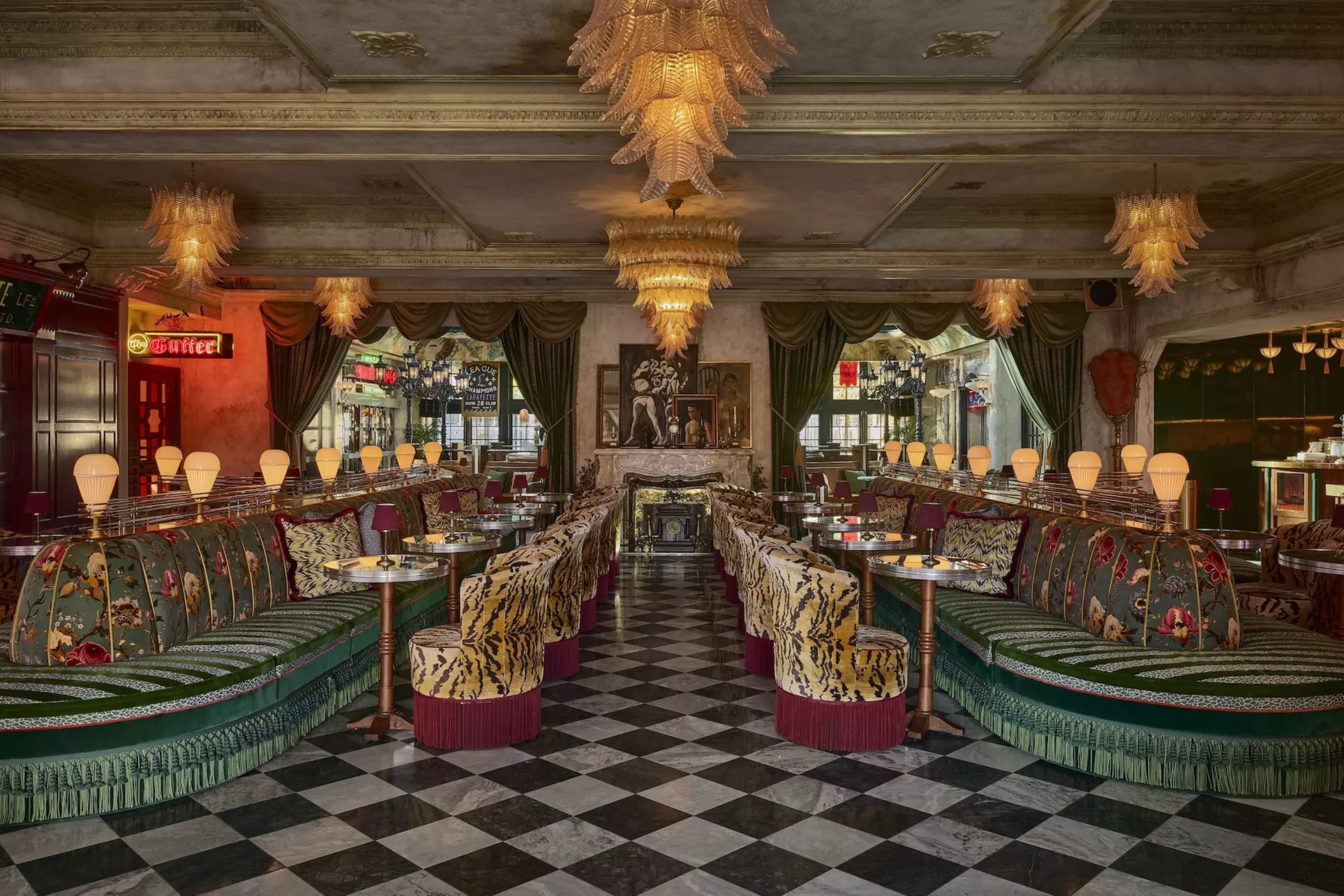 Lafayette Hotel & Club - Primary Image