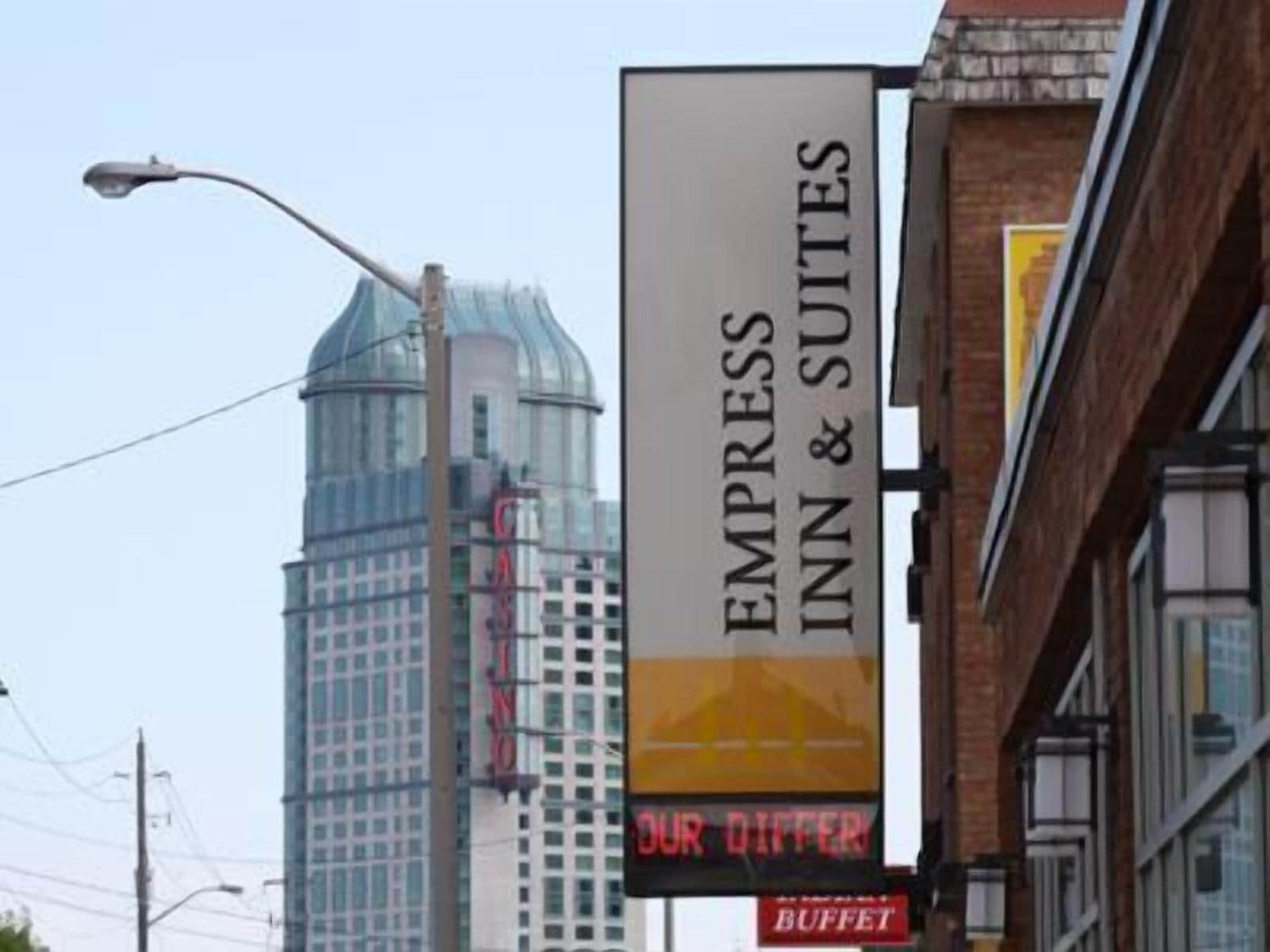 Empress Inn and Suites by The Falls - Primary Image