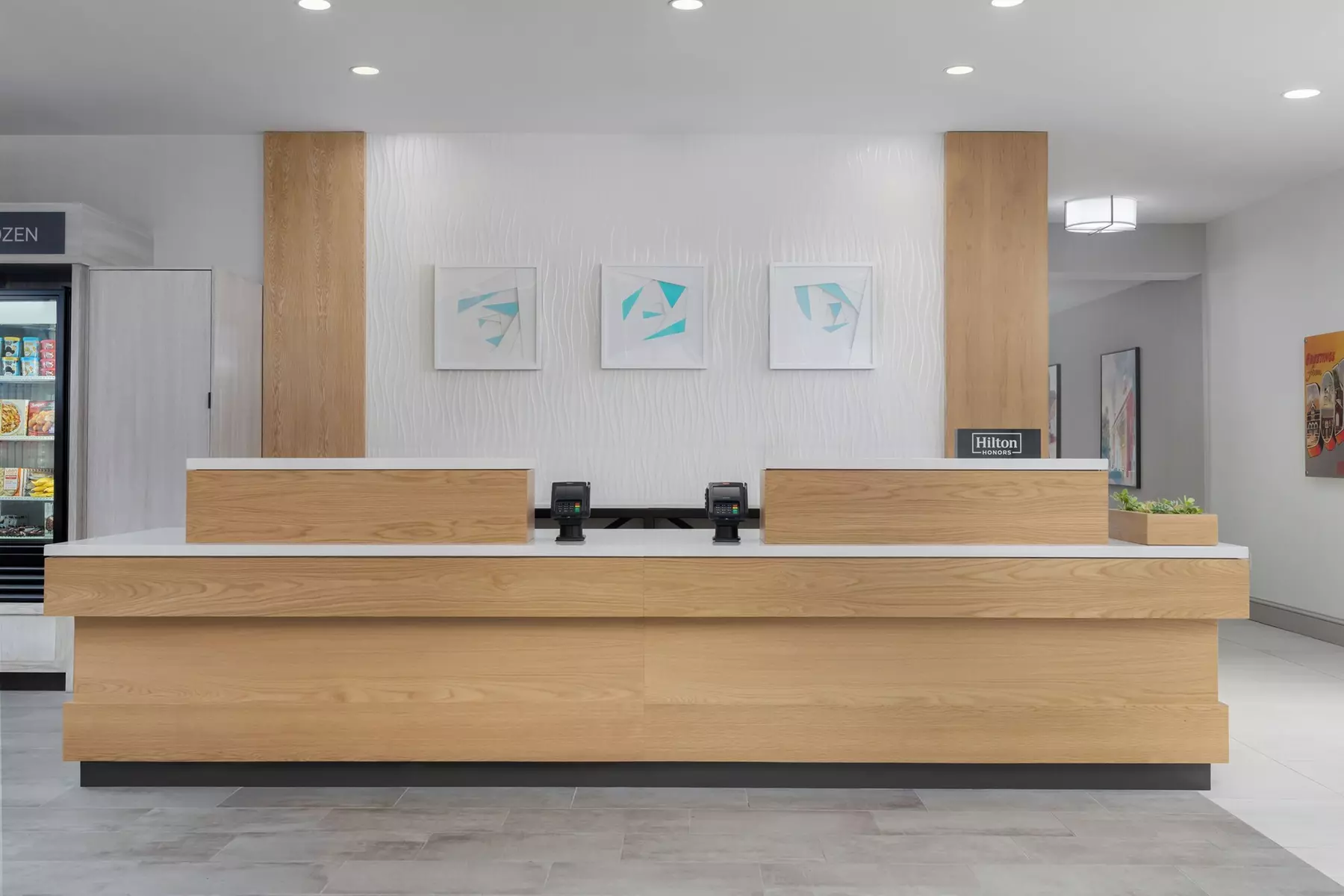 Hilton Garden Inn Dover - Primary Image