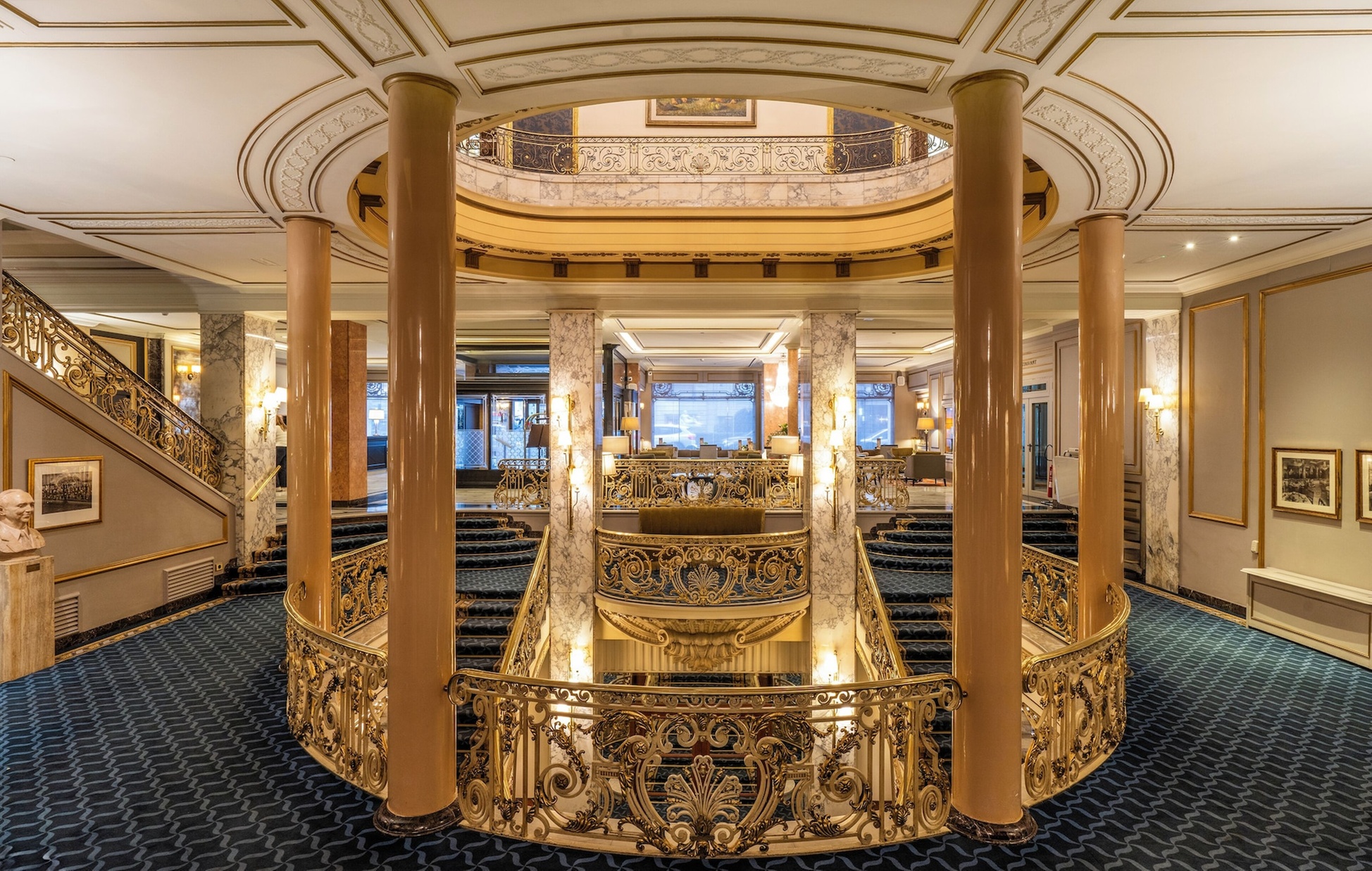 El Avenida Palace Hotel