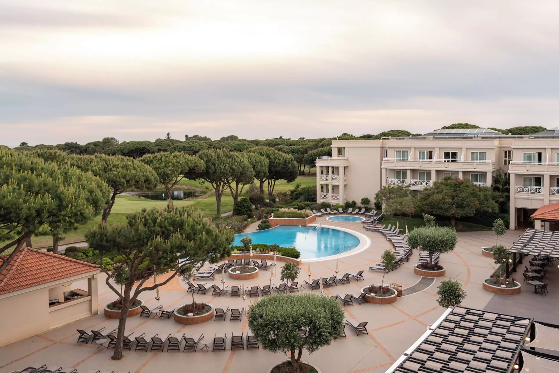 Onyria Quinta da Marinha Hotel - Primary Image