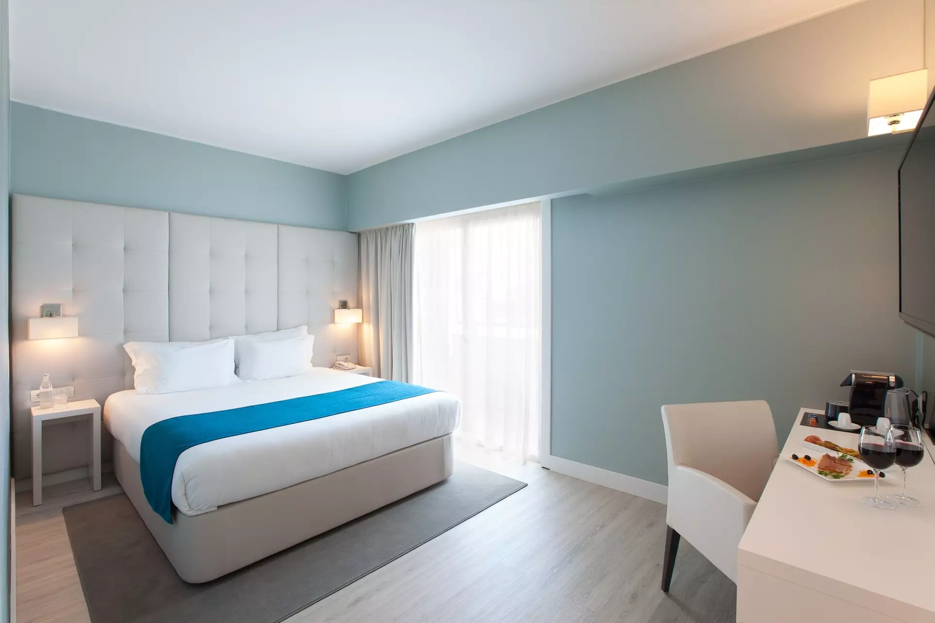 Lutecia Smart Design Hotel - Primary Image