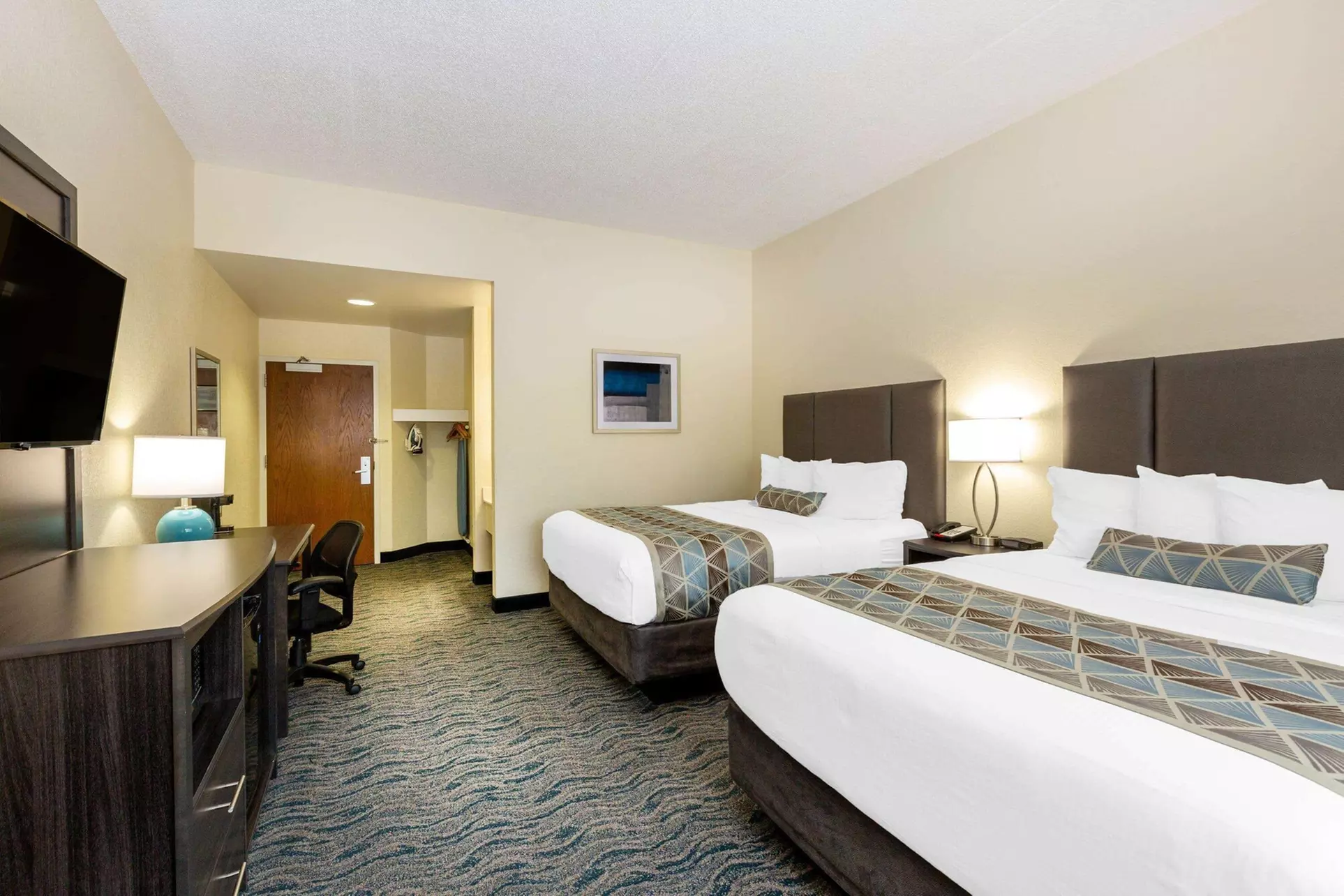 Baymont by Wyndham Des Moines Airport - Primary Image