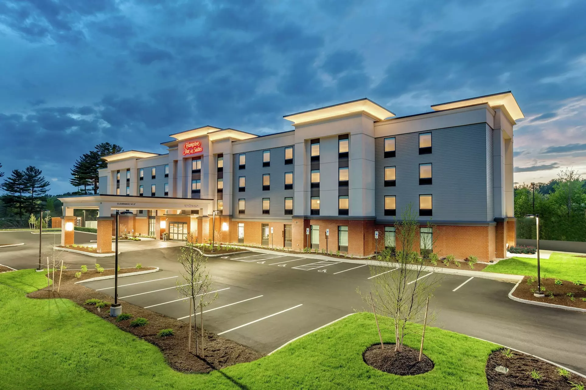 Hampton Inn & Suites Kittery-Portsmouth - Primary Image