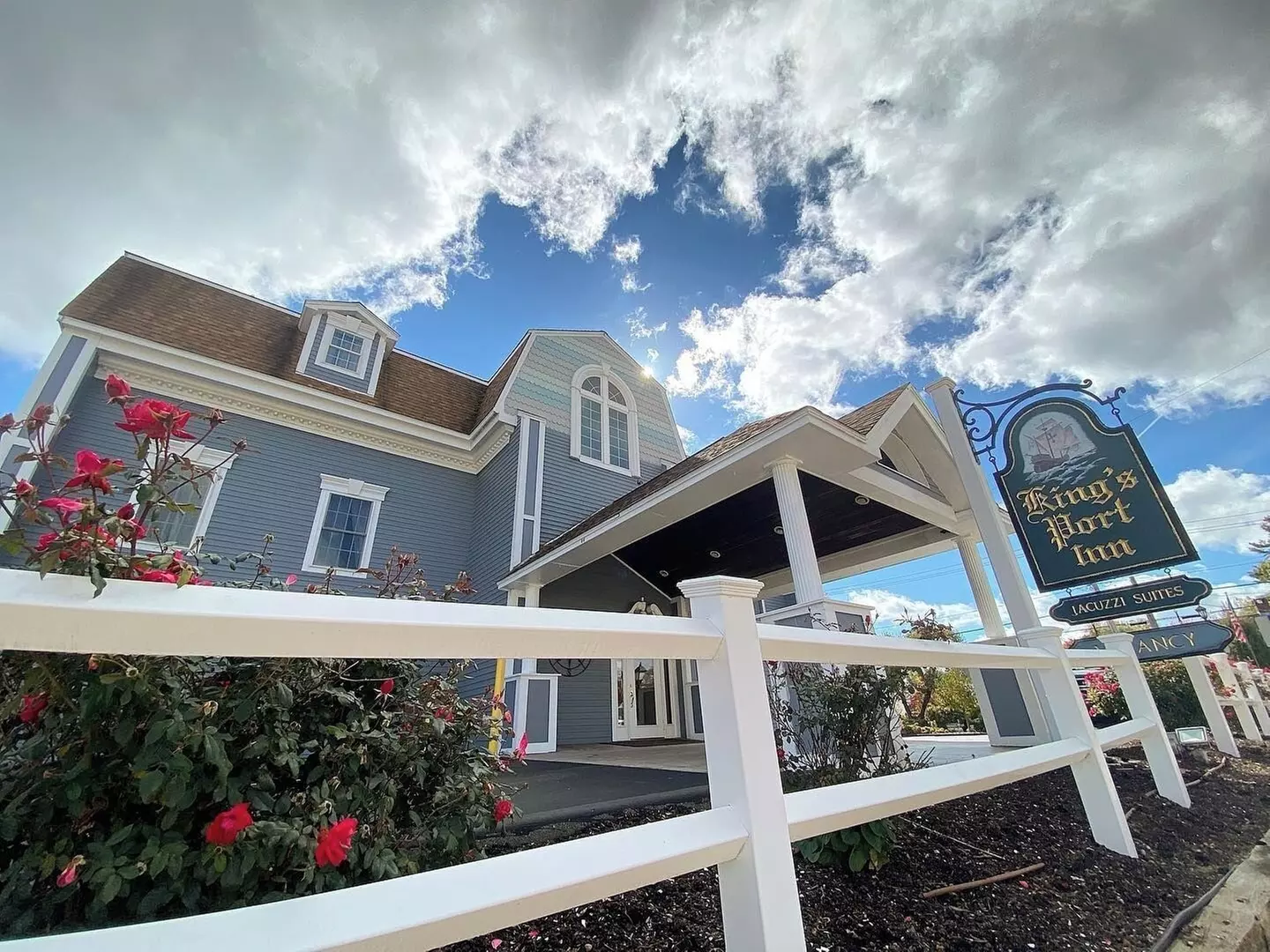 Kings Port Inn - Primary Image