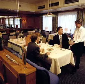 BW AMBASSADOR HOTEL BOSTEN - Second Medium