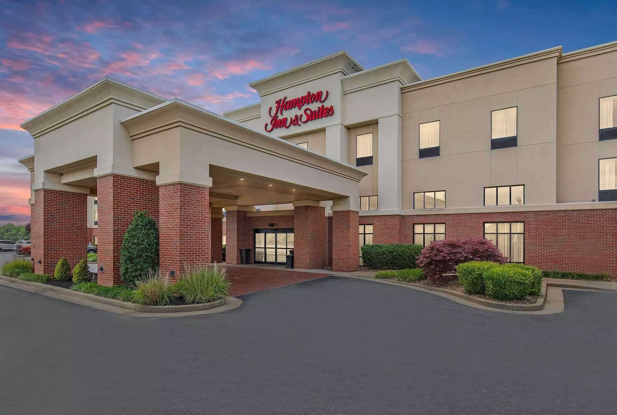 Hampton Inn & Suites Madisonville - Primary Image