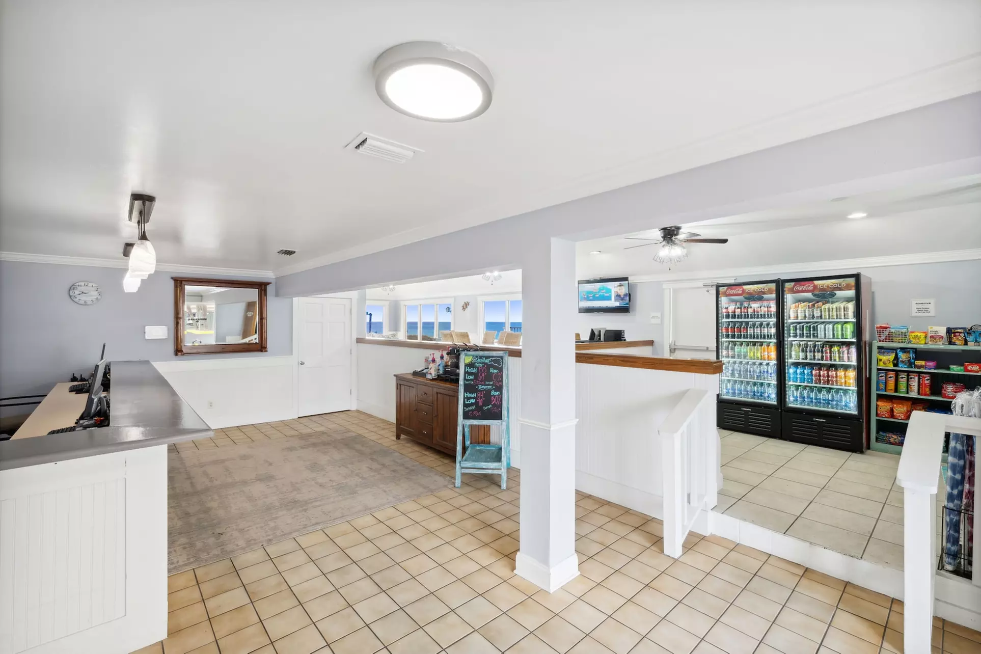 Seahaven Beach Hotel - Primary Image
