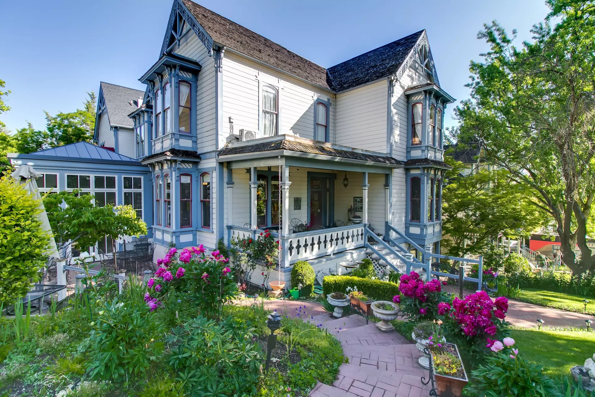 Winchester Inn - Primary Image