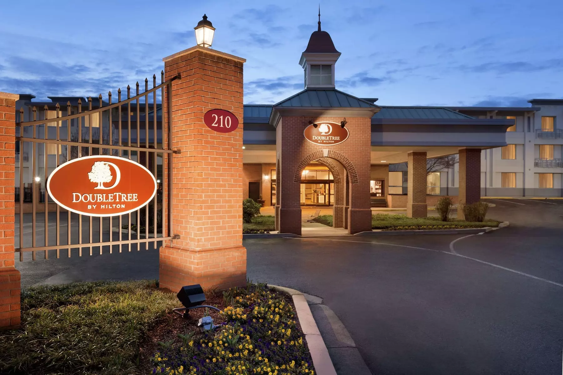 DoubleTree by Hilton Hotel Annapolis - Primary Image