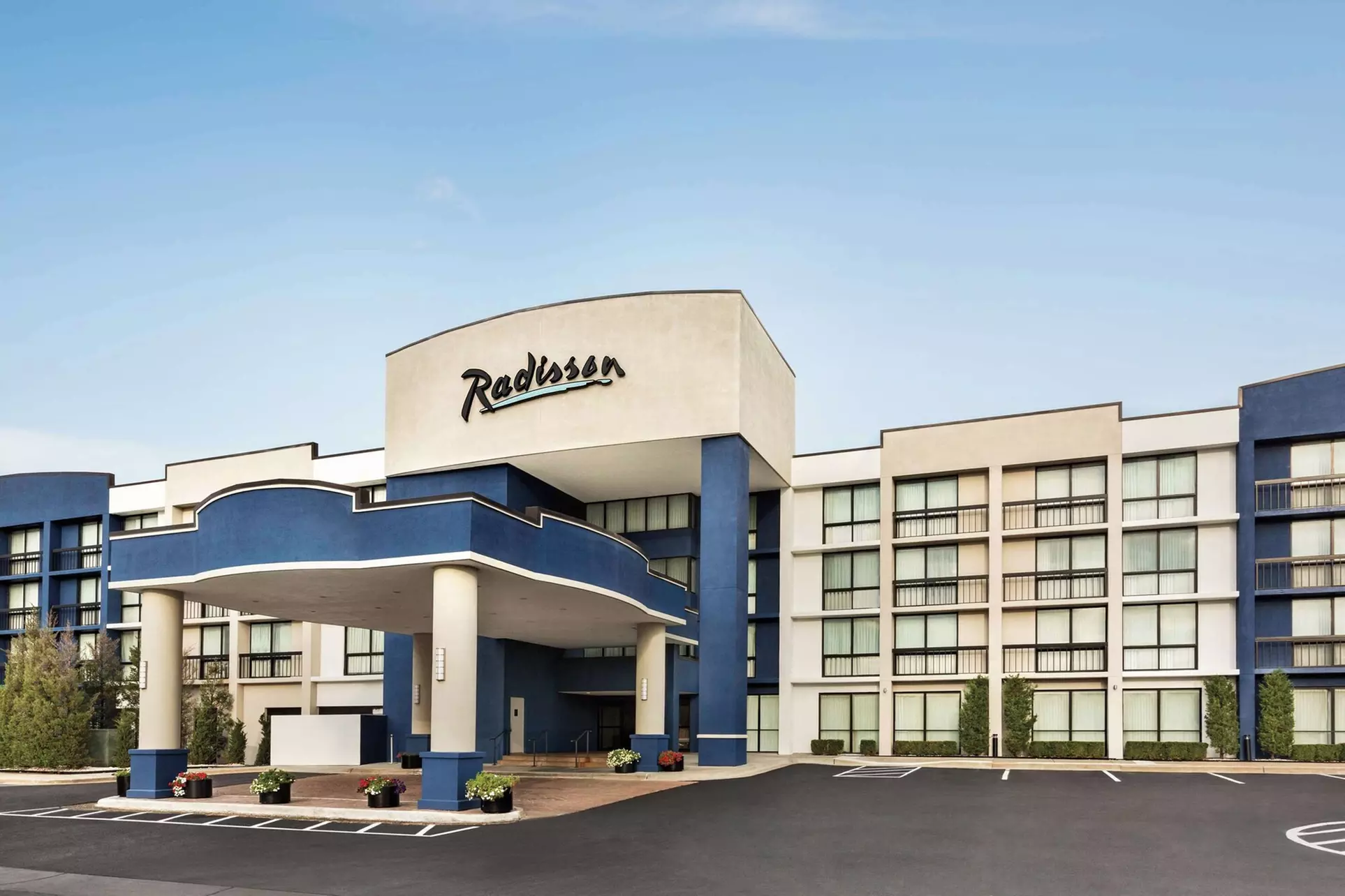 Radisson Hotel Lenexa Overland Park - Primary Image