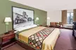 Super 8 by Wyndham Lincoln - Second Medium