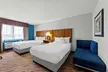Quality Inn & Suites Airport North - Stone Oak - Second Medium