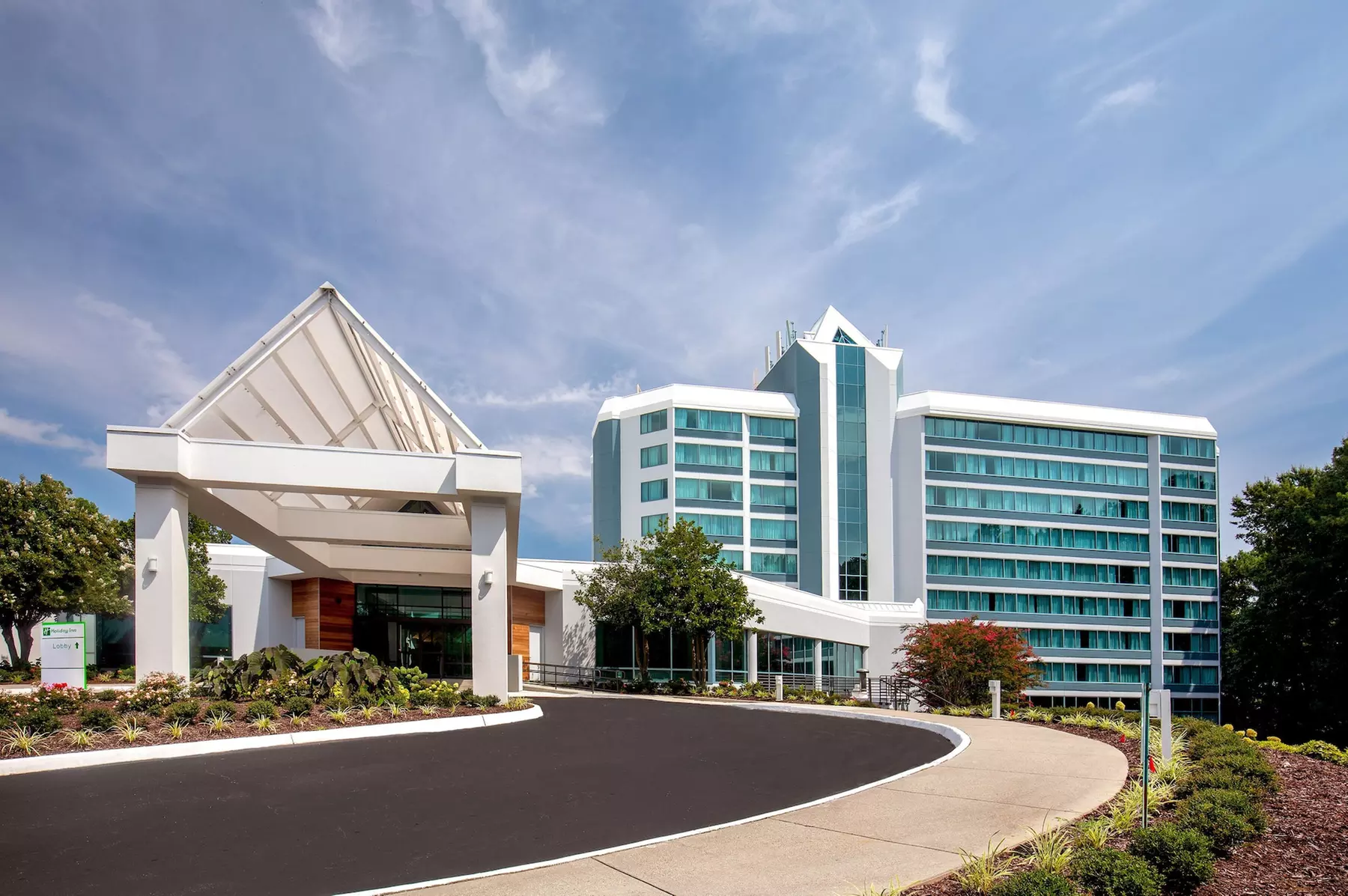 Holiday Inn Newport News - Hampton by IHG - Primary Image