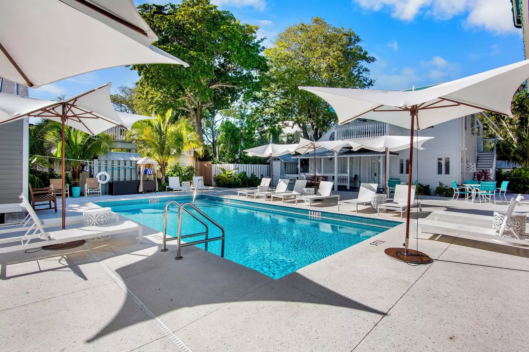 Eden House - Primary Image